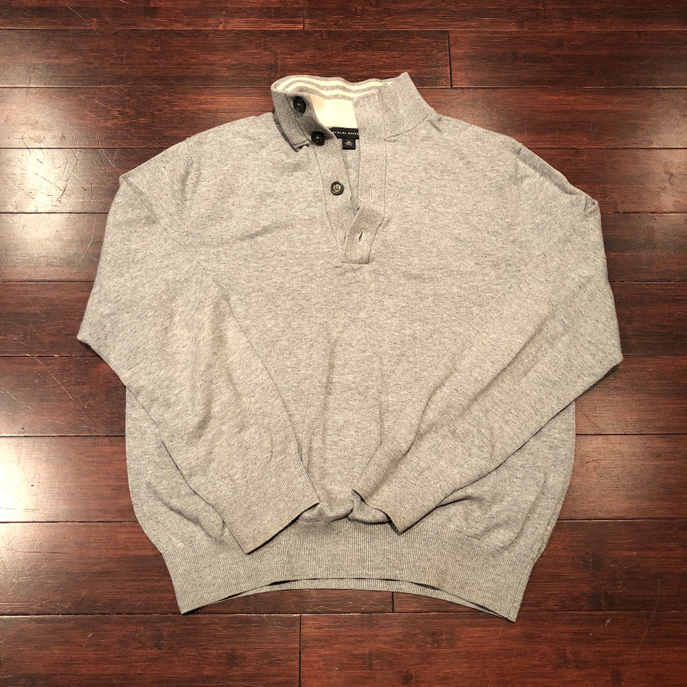 Banana Republic Pull Over Sweater